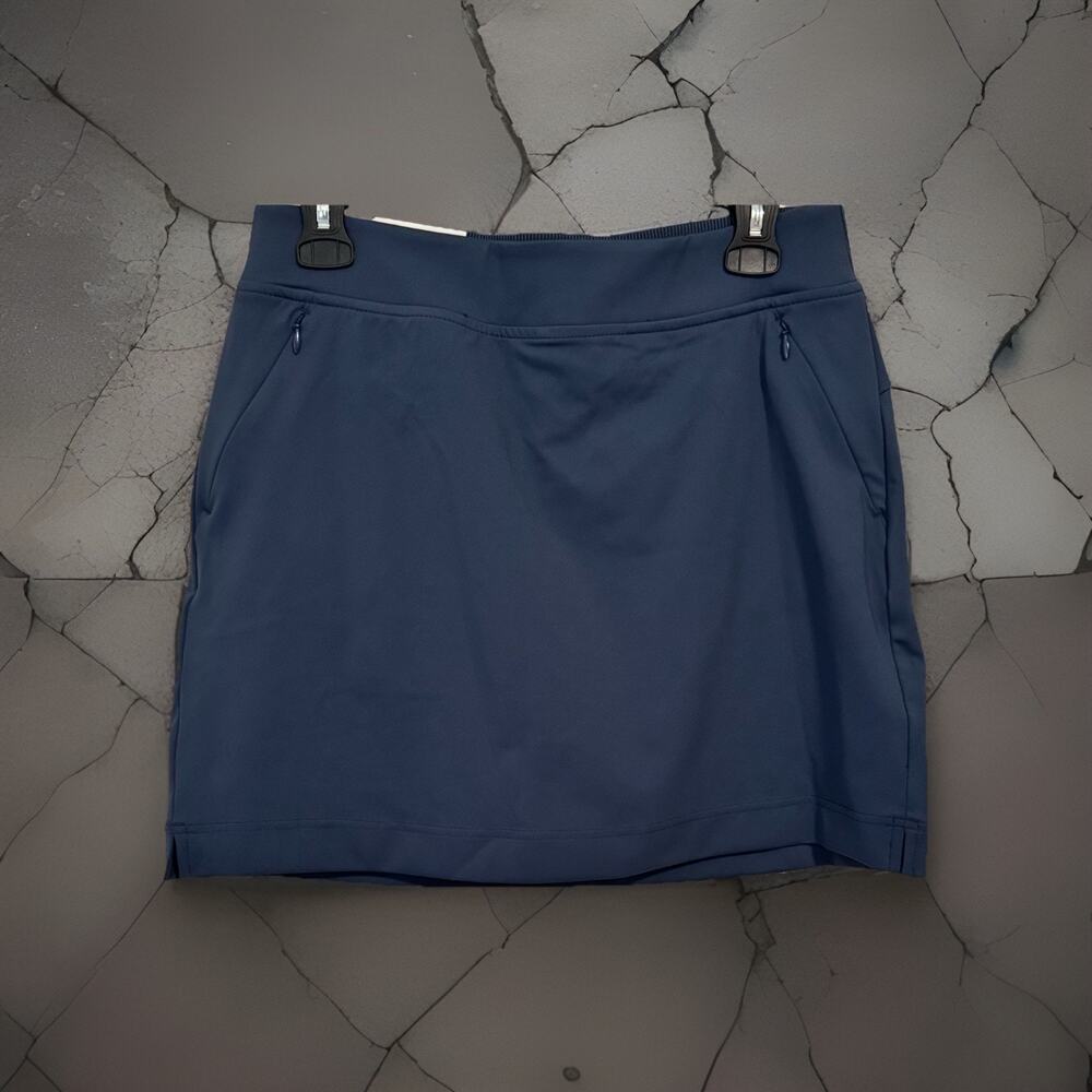 New 32° M. Navy Blue Skorts Side Slant Zip Pockets & Breathable Attached Shorts